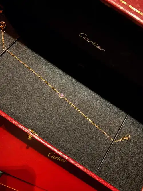 卡地亚手链