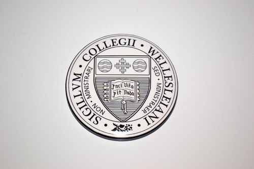 世界名校周边 韦尔斯利学院 徽章胸针胸章冰箱贴启瓶器 可定制