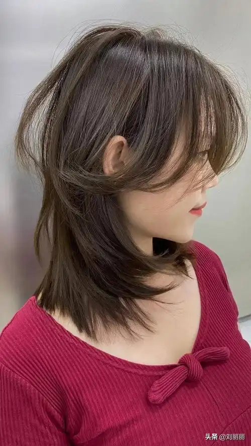 现在流行发型2021年最流行的发型女