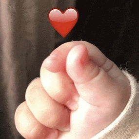 表情包,头脑发热比心给你,收到不想理你我好委屈