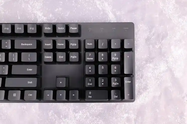 茶?黑?红!电车男带你挑选一块适合自己的红轴键盘