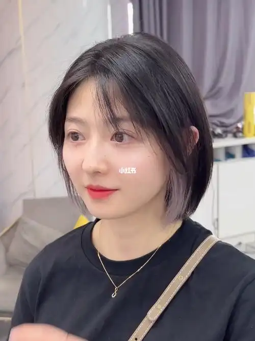 挂耳染显白发色短发推荐心机挂耳染要说20