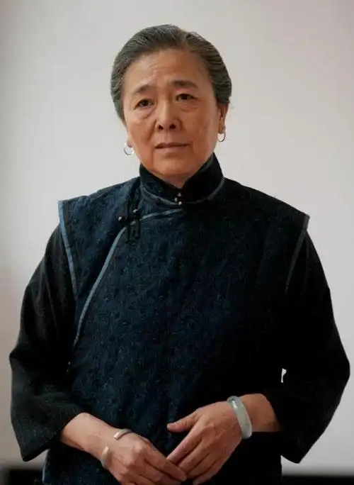 资料:《四世同堂》剧中人物 张志彤饰天佑太太