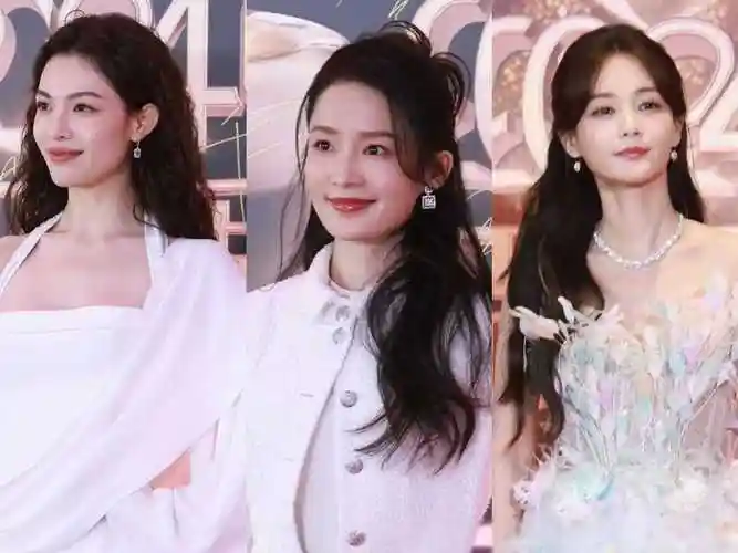唐嫣,辛芷蕾亮相电视剧品质盛典红毯,作品品质闪耀医美!
