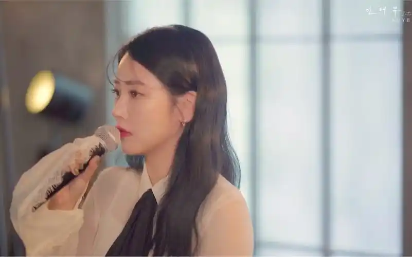 【朴素妍】interview