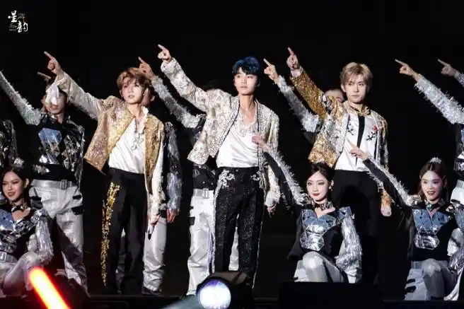 tfboys十年之约演唱会