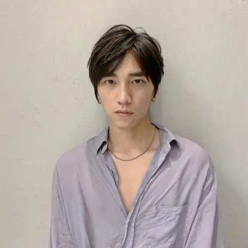 男生日系发型日系短发