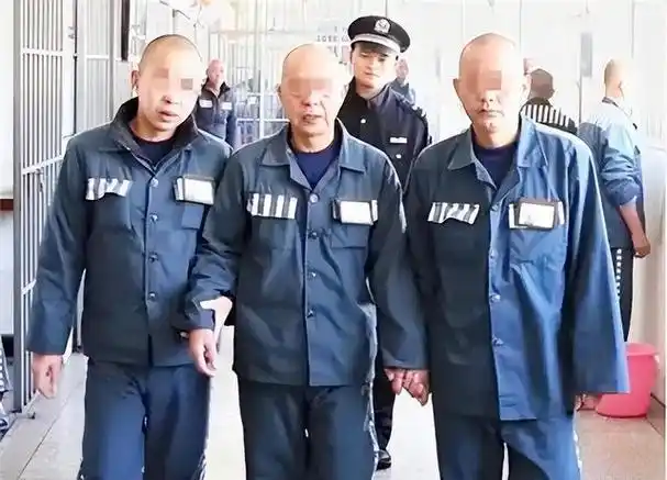 监狱对大多数来说是一个神秘而又可怕的地方,普通人十分好奇,监狱里面