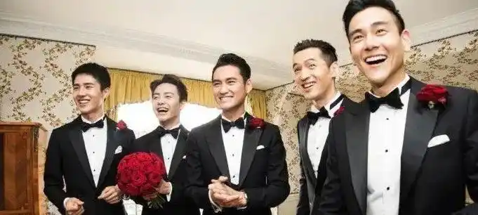 袁弘婚礼被最帅气的伴郎团抢风头自己也想当伴郎哈哈哈