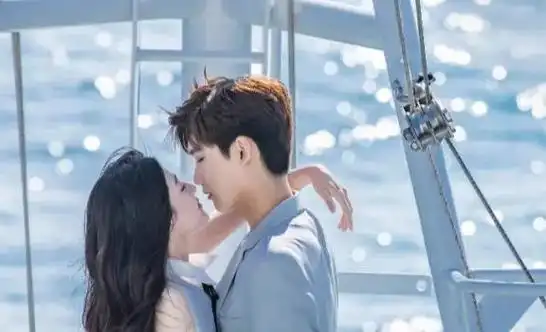 邢昭林梁洁主演现代续缘秀恩爱上演穿越时空的爱恋