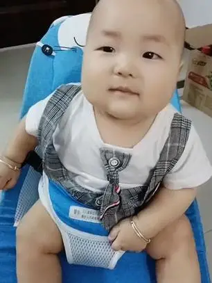 单眼皮的小男孩96 #可爱的小光头