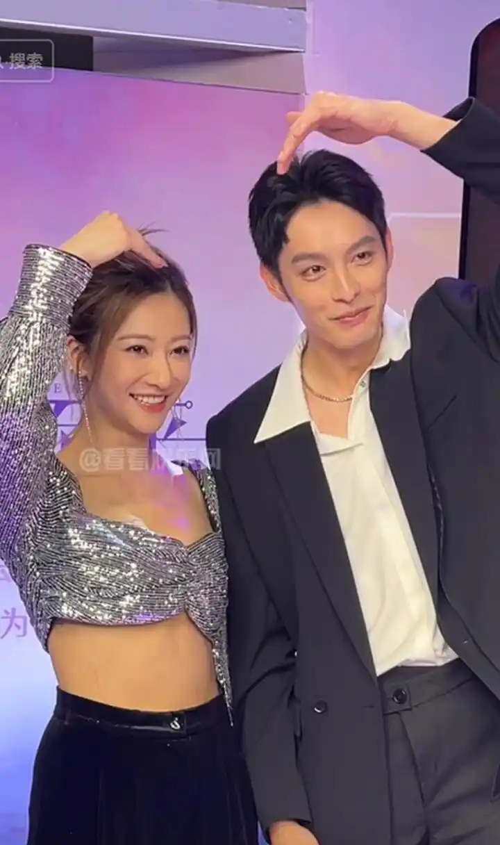 曹佑宁 余玥 甜蜜合拍[开心]