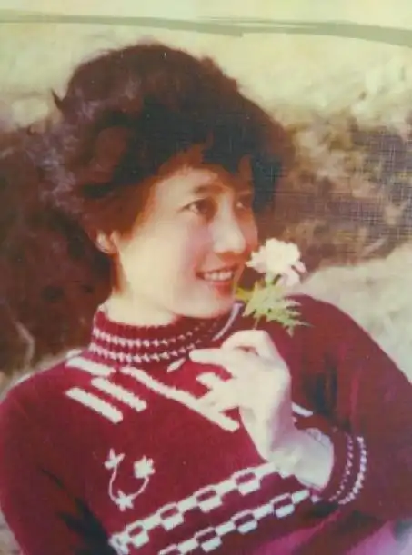 这些妈妈年轻时的照片,惊艳了时光温柔了岁月