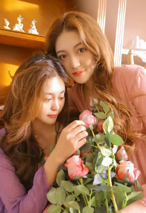 文艺美女姐妹花麻辣性感闺蜜照片