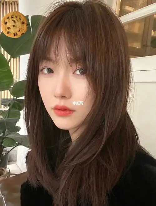 被无数人追位发型适合圆脸方脸女生的锁骨发发型