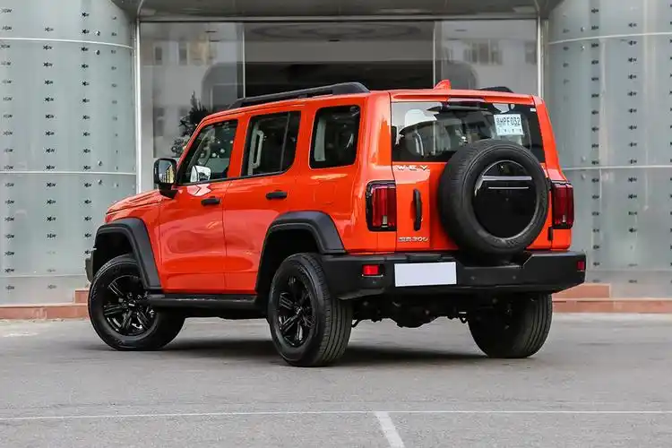 别只顾着看坦克300,20万越野车还有这些