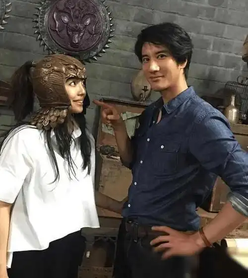 王力宏发文道歉交出1亿豪宅后李靓蕾宣布休战不会告了