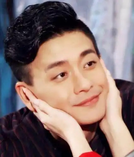 黄宗泽帅帅的照片,每一张都帅翻天了