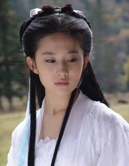 中国当代十大美女演员,刘亦菲排名第三 ,第一的又是谁-第3张图片-教育