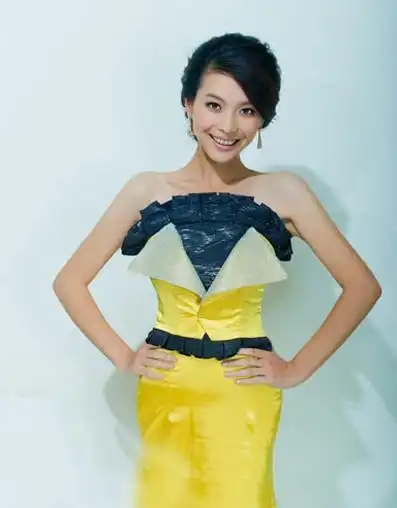 记者独家采访到了北京电视台著名节目主持人栗坤