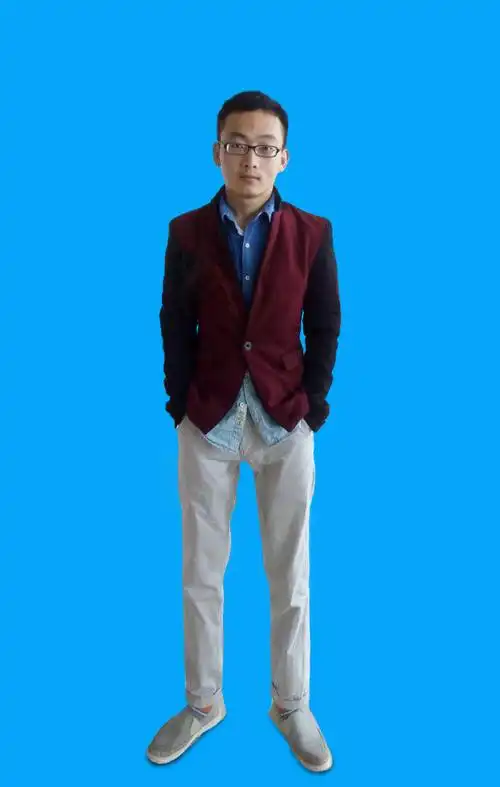 求ps大哥大姐帮我把这个背景换成一个淡纯色的,伴郎花去掉,想用来做