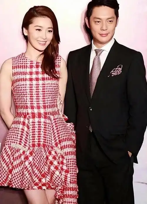 程愫现任丈夫是谁