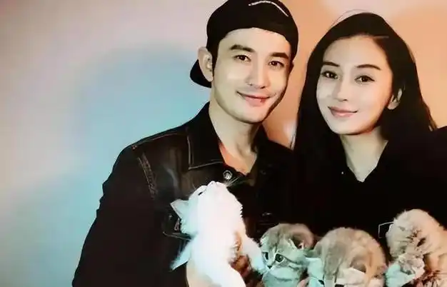 黄晓明绯闻曝光,淄博开综艺烤肉,赵丽颖拒绝握手