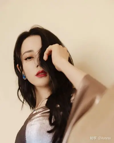 迪丽热巴安慕希品牌活动有哪些神图