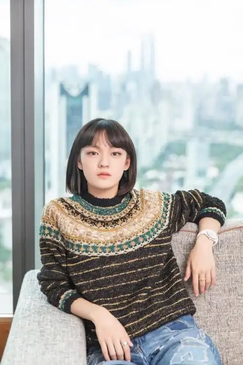 相信一切的期望都会有所回应,喜欢文淇那么久了,这组内地美女明星文淇