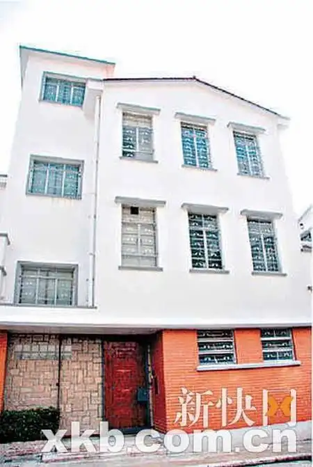 唐鹤德秘密搬家 为张国荣死守旧居8年(图)