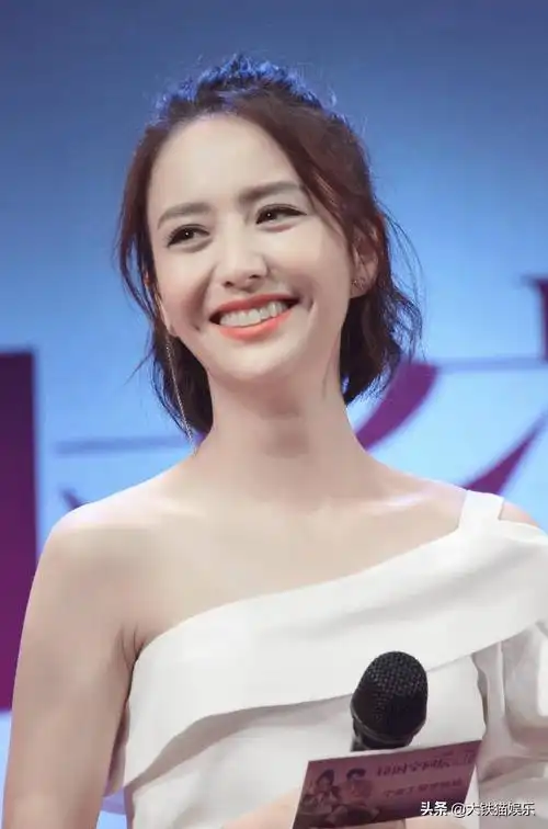 酒窝美女演员有哪些[一笑有酒窝的10位女星]-优刊号