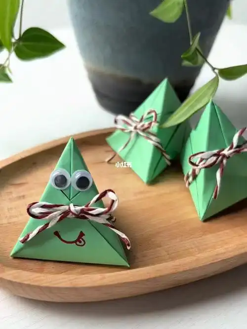 手折端午节粽子