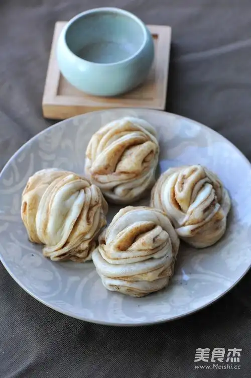 麻酱花卷的做法