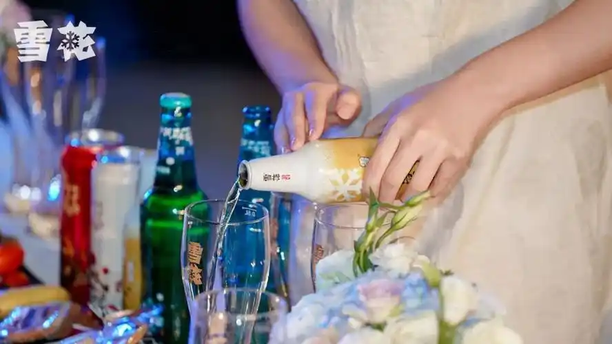 漫长的季节戳中雪花啤酒痛点