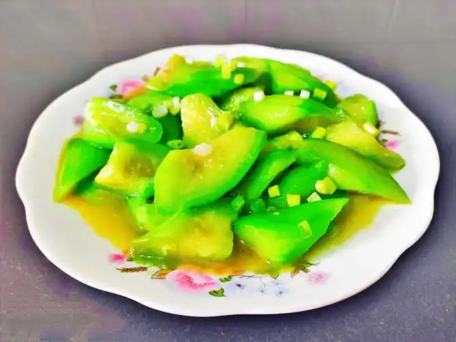 郑家小厨房夏季丝瓜随意炒?