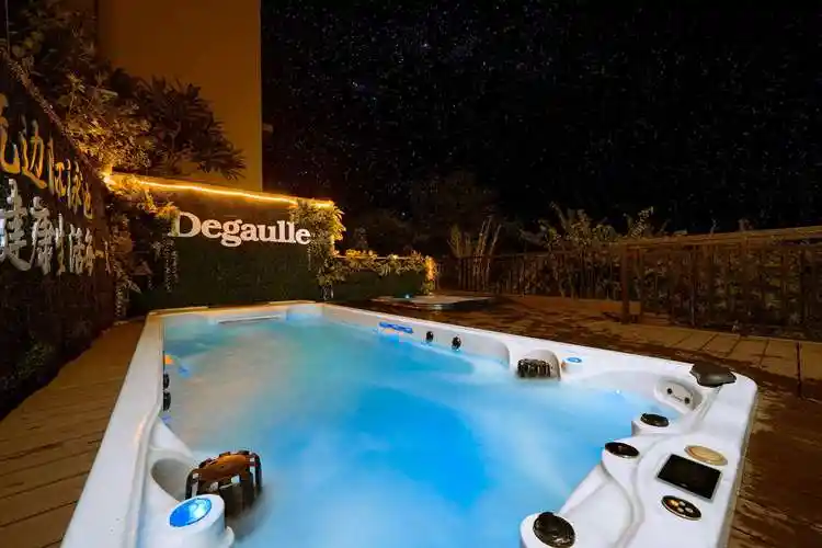 明月山溪素雅豪华温泉别墅‖按摩泡池‖8房13床