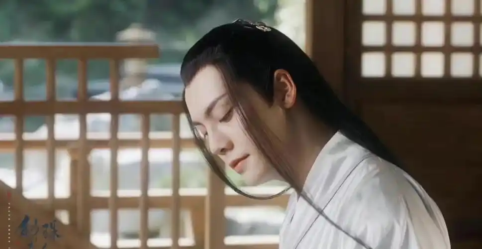 咱就是说能不能对古装男主的发型上点心