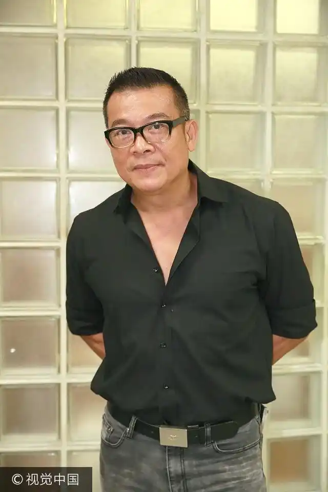 资深武打演员高飞设灵吴毅将称恩师办足球义踢为高飞儿子筹款