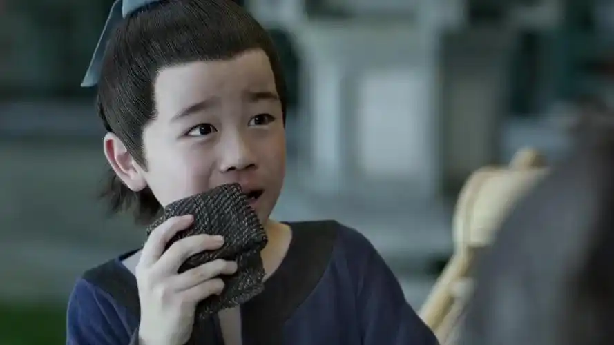 庆余年费介临走送小范闲腰牌范闲竟然回这礼太现代化