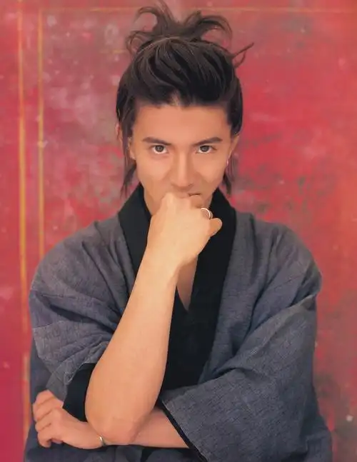 木村拓哉 影视方面:哈尔的移动城堡,悠长假期,hero,change,good luck