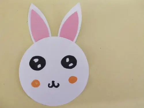 手工制作《可爱的小白兔》