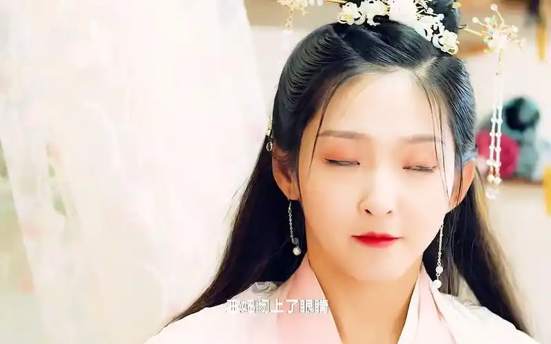 丑女医妃 05 王爷让王妃给小妾试菜,不料王妃却做出这样的举动!