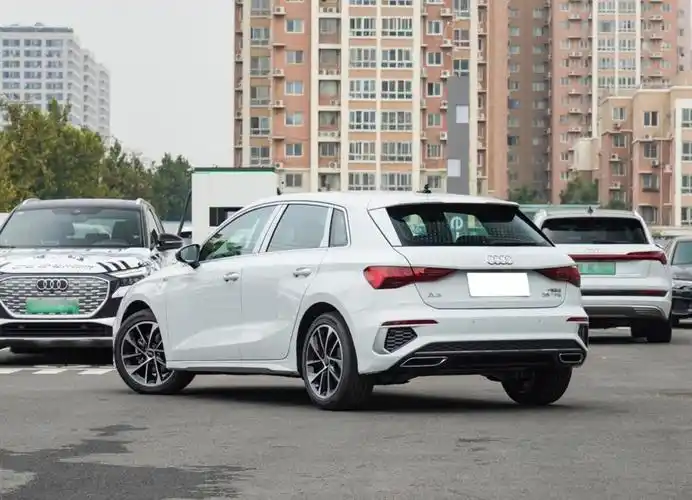 20万起的奥迪a3,大家觉得贵不贵?新款会不会马上降价?