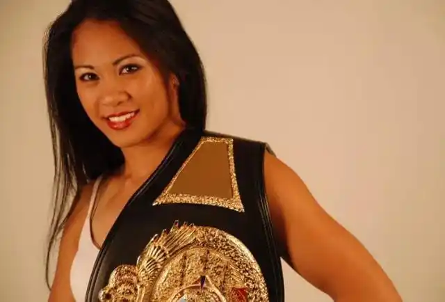 世界十大热门女性拳击手外表美丽身材性感