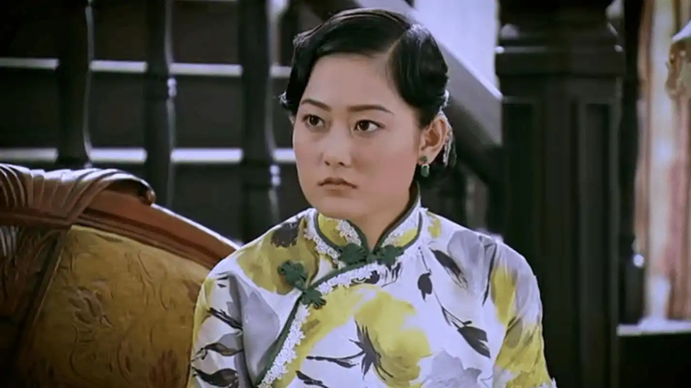 电视剧风雨上海滩# 电视剧风雨上海滩预告片上来看,枪战,爆炸等场景