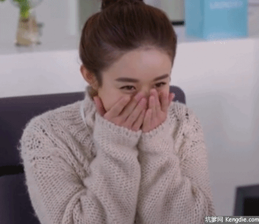 看完美人鱼是不是很要想拥有张雨绮的胸那就得这么做