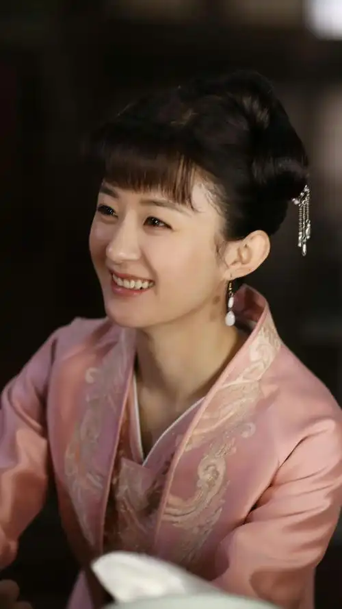 知否知否应是绿肥红瘦盛明兰赵丽颖