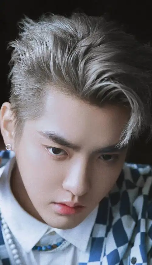 写手胡诌了一堆恶俗小黄文,都是他自己那个龌蹉屌丝级别的低级想象