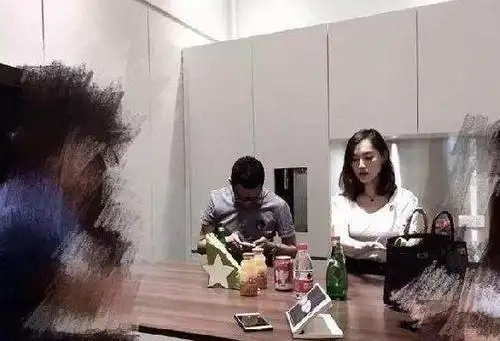 马蓉和宋喆的亲密照,真是太不自重了