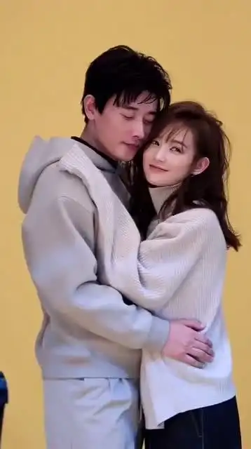 罗晋这狗粮撒的有点不对啊,不是自己老婆也敢搂